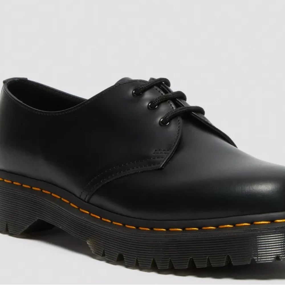 NWT Bex Smooth Oxford Shoes
